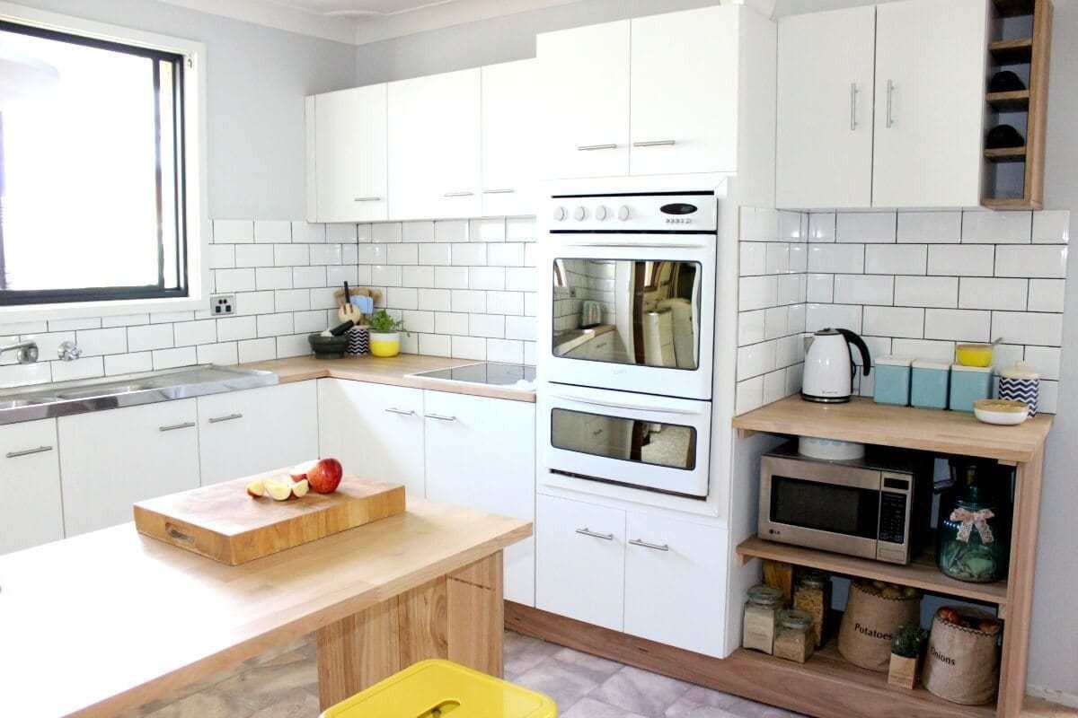 Kitchen Renovation on a Budget by Connie Sharpe TLC Interiors Subway Tiles