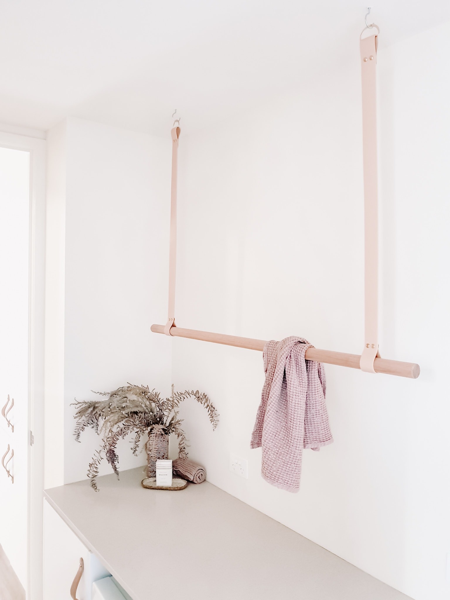 leather strap clothes drying hanger for laundry room