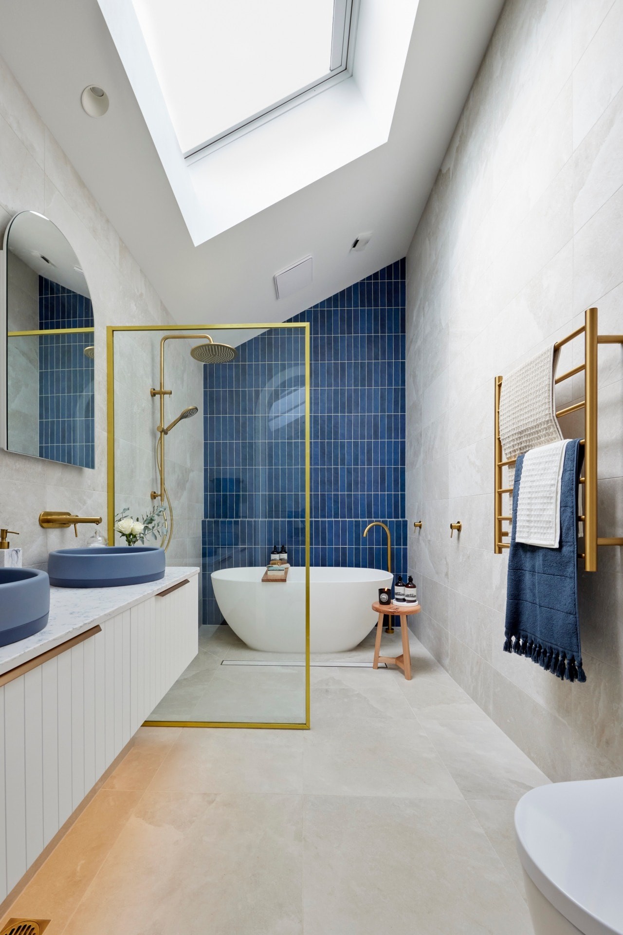 the block 2021 kirsty and jesse master ensuite navy blue wall tiles blue basins