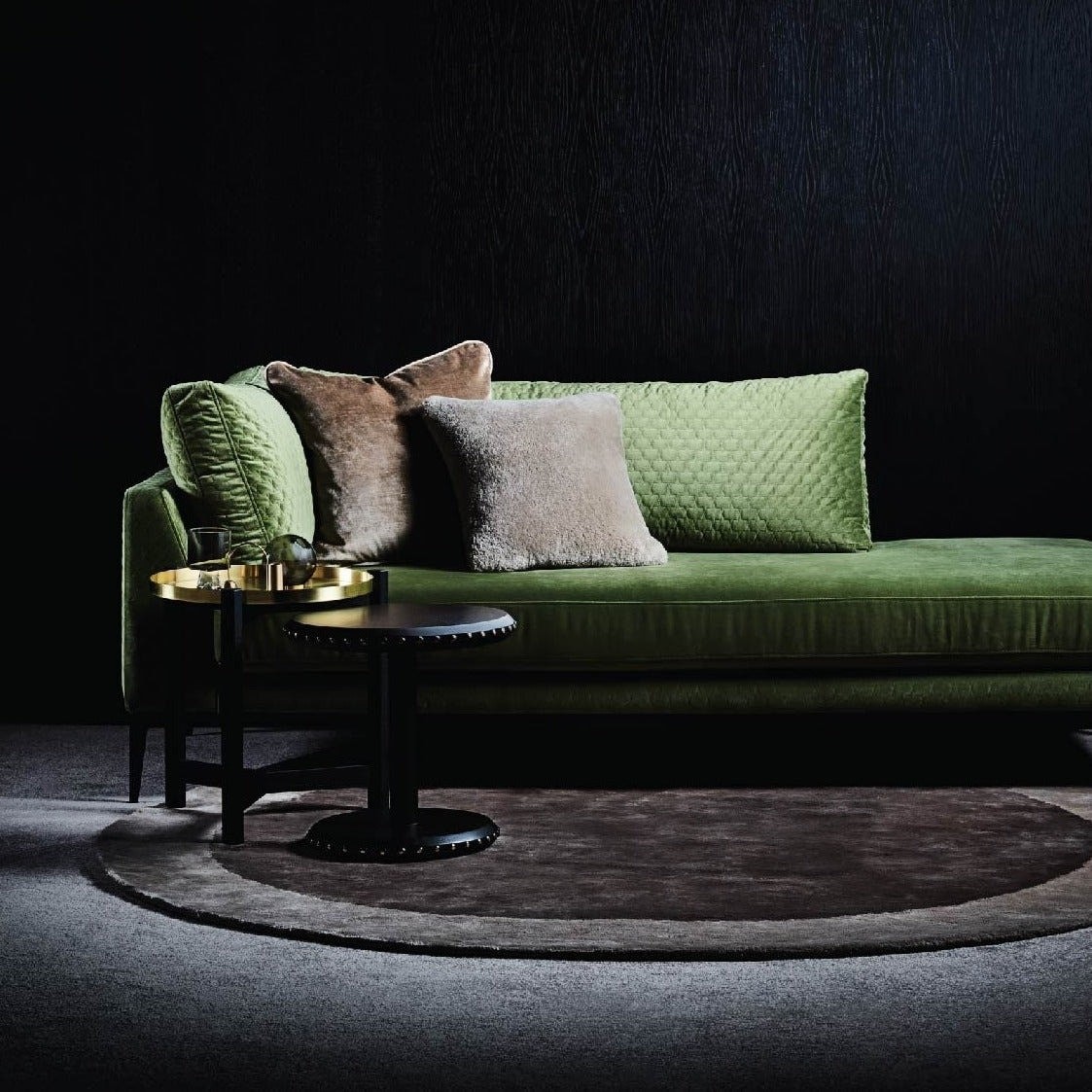 zuster sabrina green velvet fabric chaise lounge chair